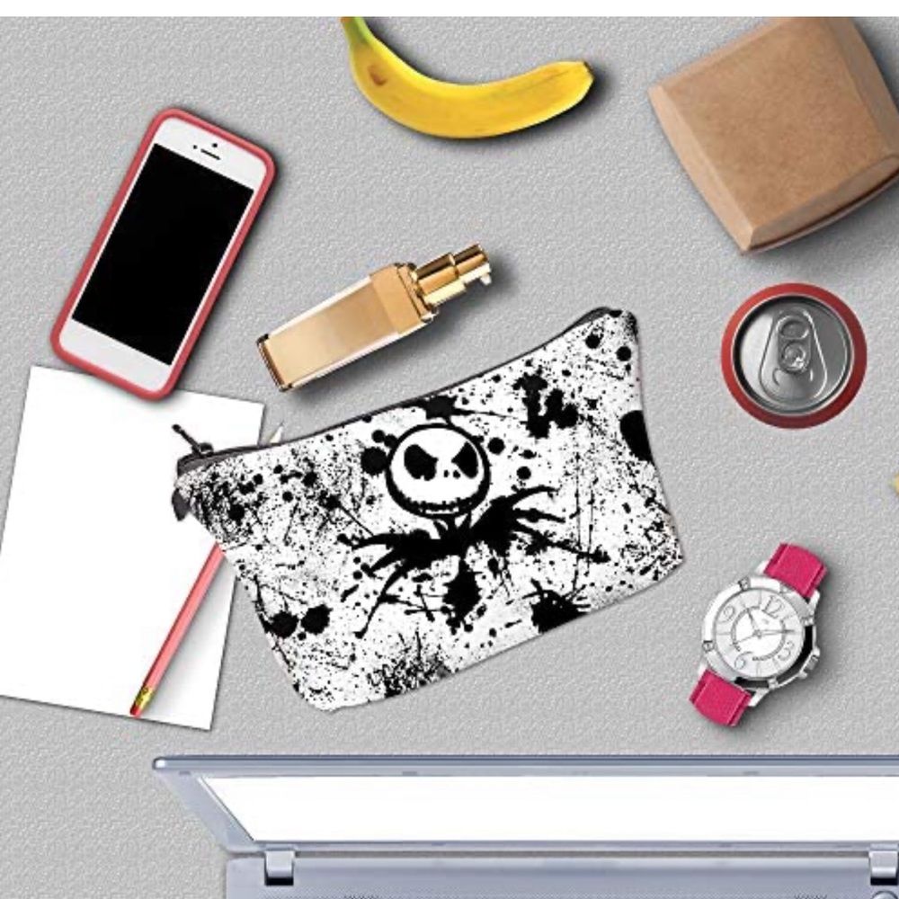 Nightmare Before Christmas Makeup Bag - Picture 4 of 5